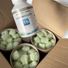 Load image into Gallery viewer, CORE7 Reef Supplements- Bulk 4x4L - Other Methods - Inside of box with component 1b 100ml

